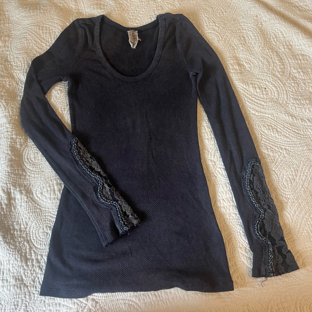 Free People Crafty Cuff Thermal | ASO Violet Harmon + Beca Mitchell